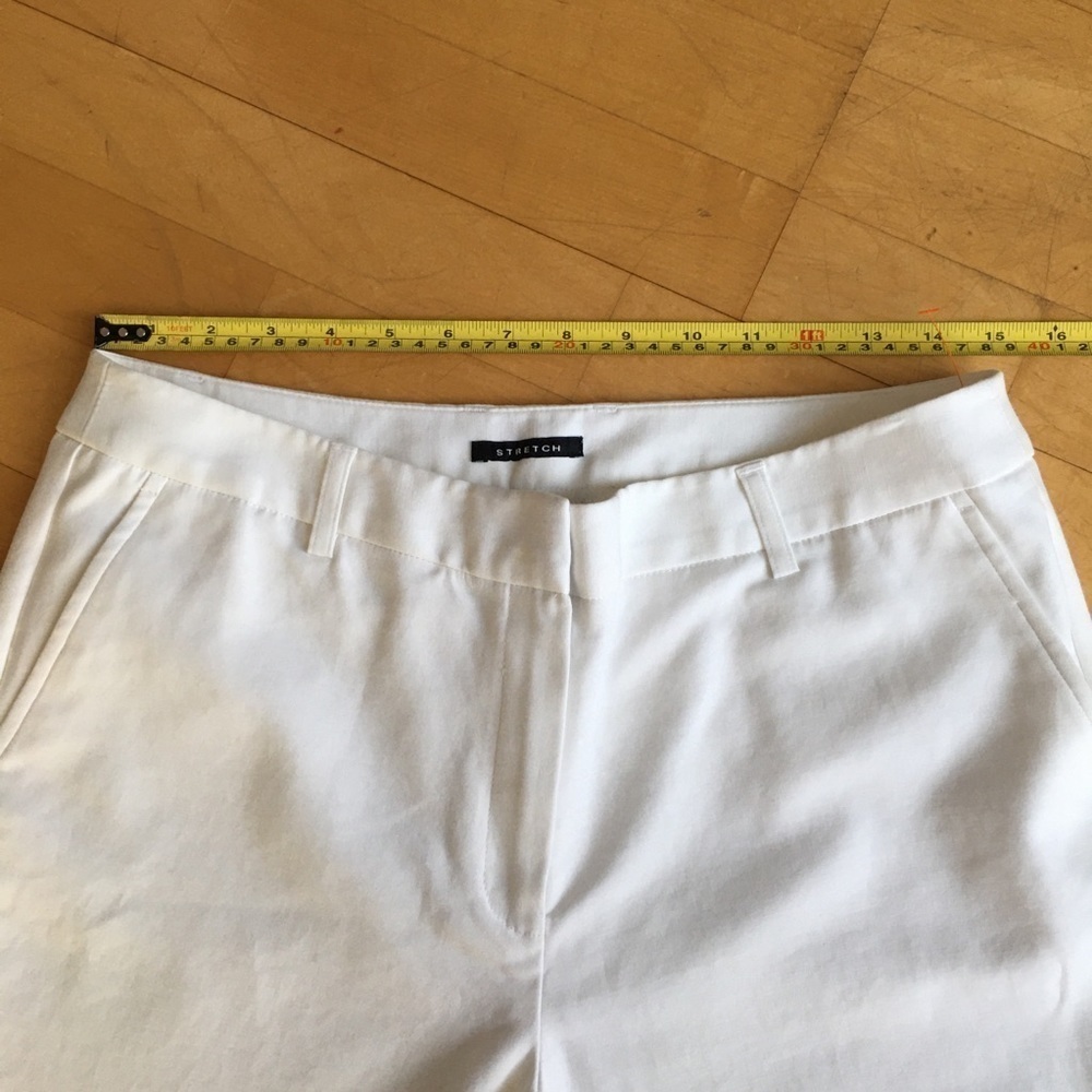 Jones New York High-Rise, Stretch, Straight Leg Capri Pant, White, Size 8 - Picture 13 of 17